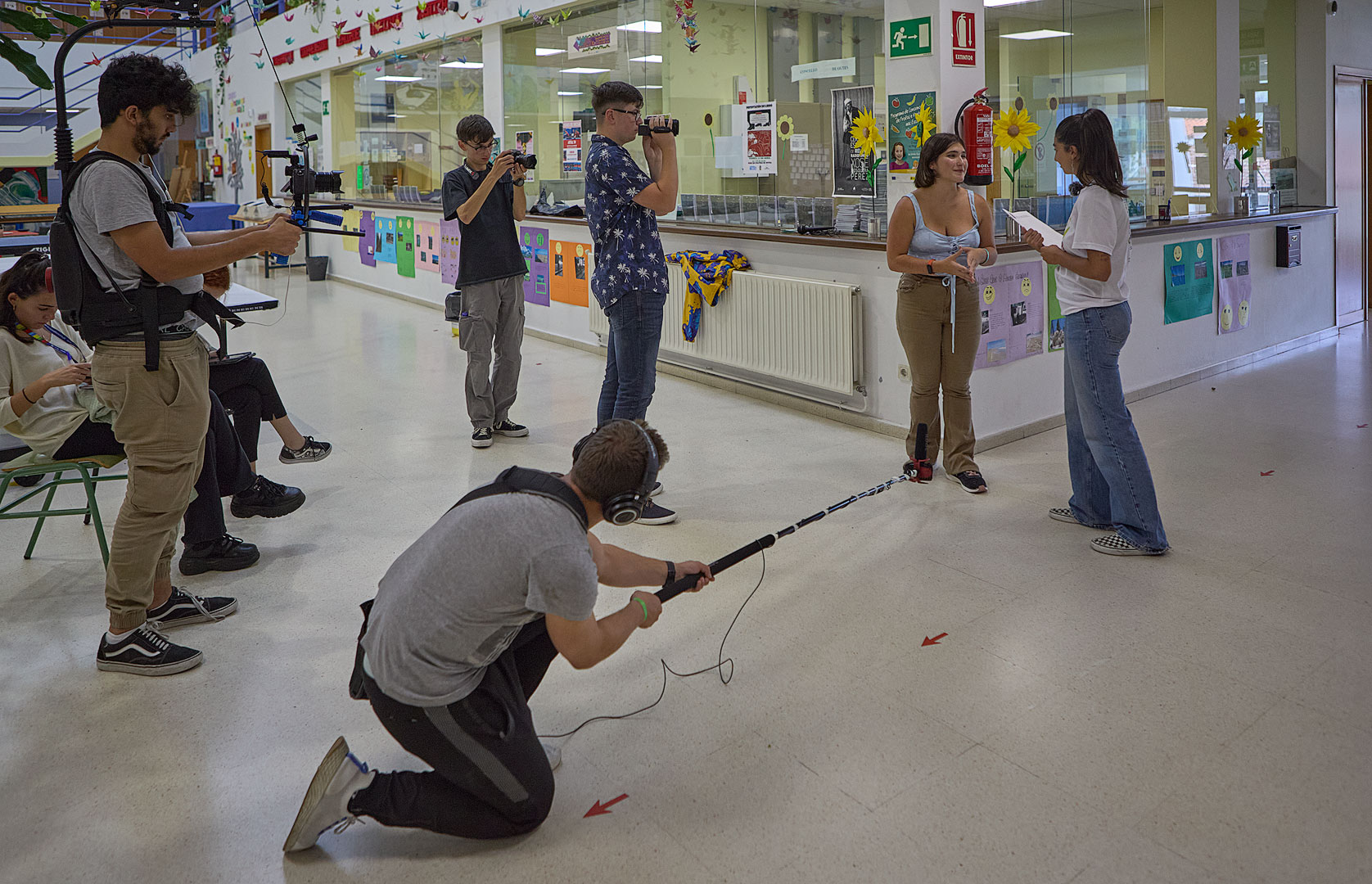 Equipo grabando la escena inicial